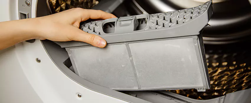Signs Of A Clogged Dryer Lint Trap in Eastview-Conway-Battle Creek-Highwood Hills, Minnesota