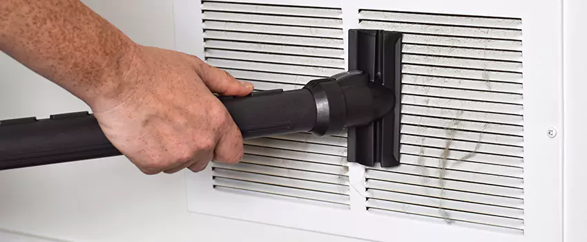 Vent Cleaning Process in West 7th Federation/Fort Road, Minnesota